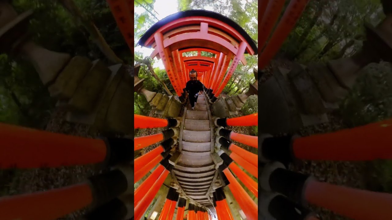 Ruhlar Dünyasına Açılan Kırmızı Kapılar: Torii! ⛩️🇯🇵